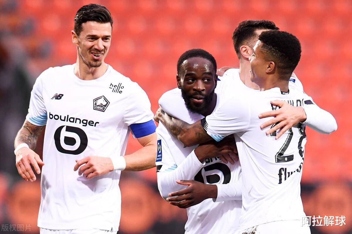 包含富勒姆击败水晶宫，取得连胜的词条