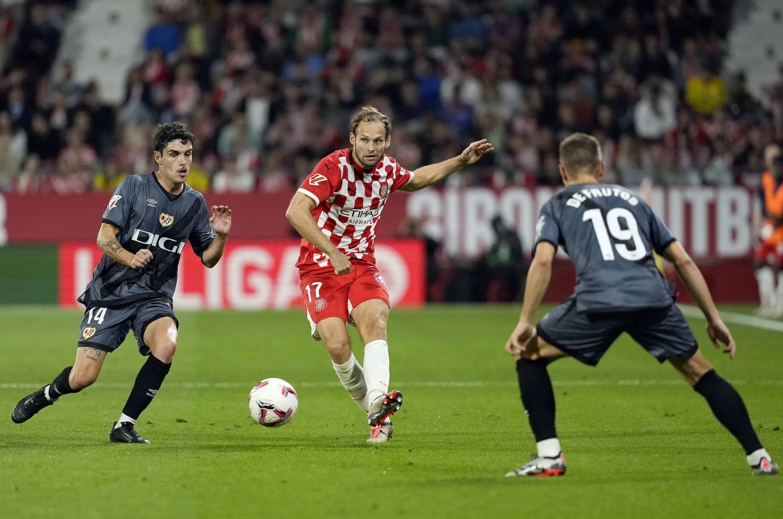 巴塞罗那击败尤文图斯,晋级八强展望的简单介绍 巴塞罗那击败尤文图斯,晋级八强展望的简单介绍