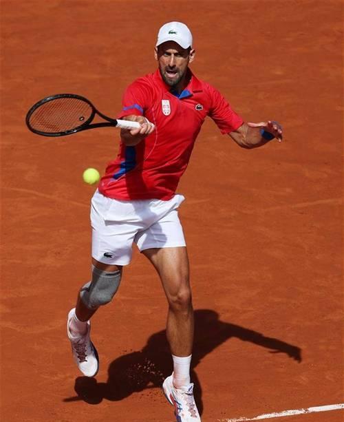 新晋队伍崭露头角,击败对手 新晋队伍崭露头角,击败对手