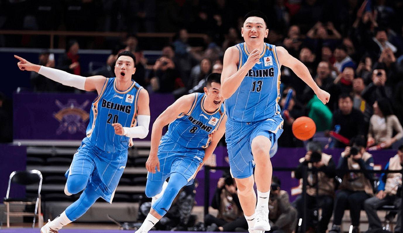 包含广大球迷热议篮球比赛:谁将笑到最后的词条 包含广大球迷热议篮球比赛:谁将笑到最后的词条