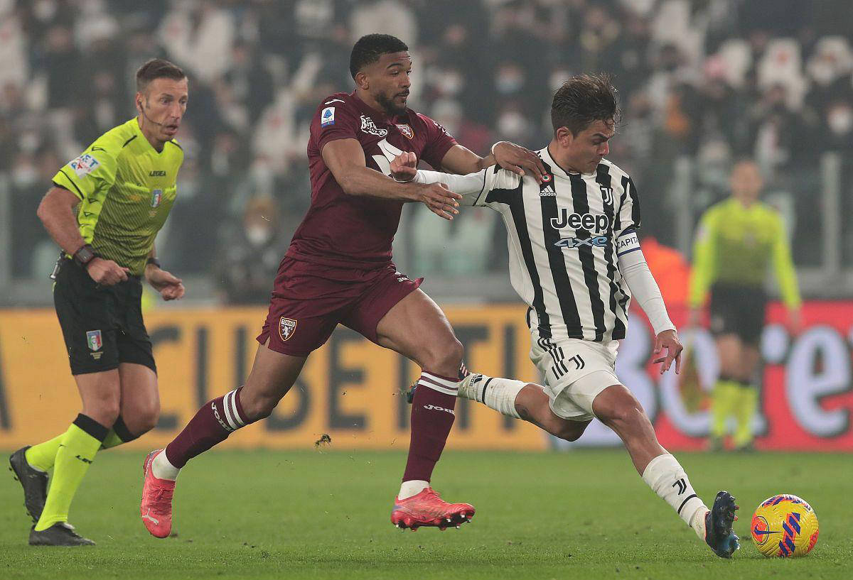 世俱杯决赛-都灵客场取胜,稳住联赛前列位置的简单介绍