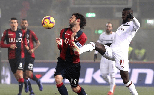 世俱杯决赛-关于博洛尼亚主场失利，排名继续下滑的信息