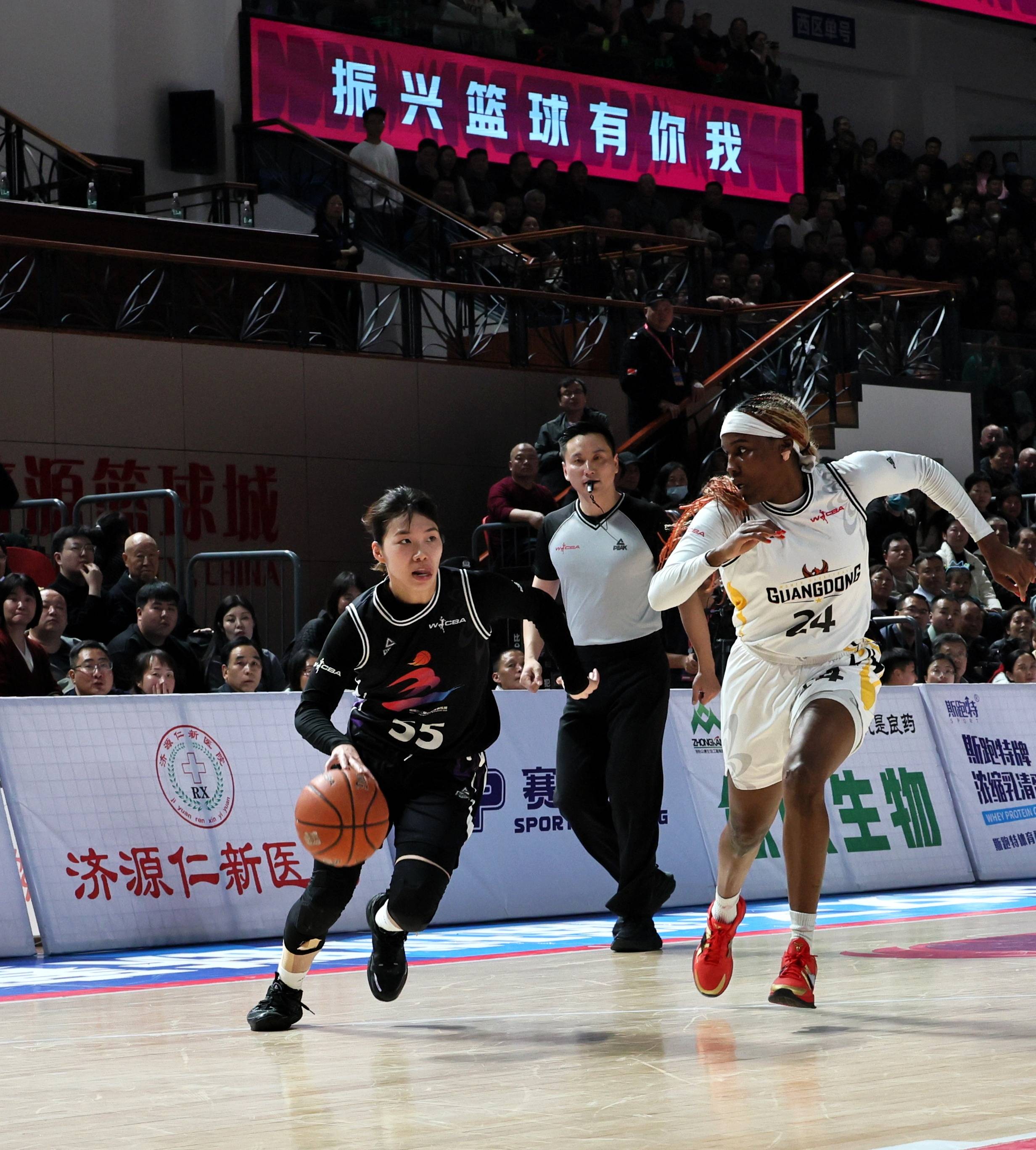 河南男篮战胜杭州队,连胜势头不减的简单介绍 河南男篮战胜杭州队,连胜势头不减的简单介绍