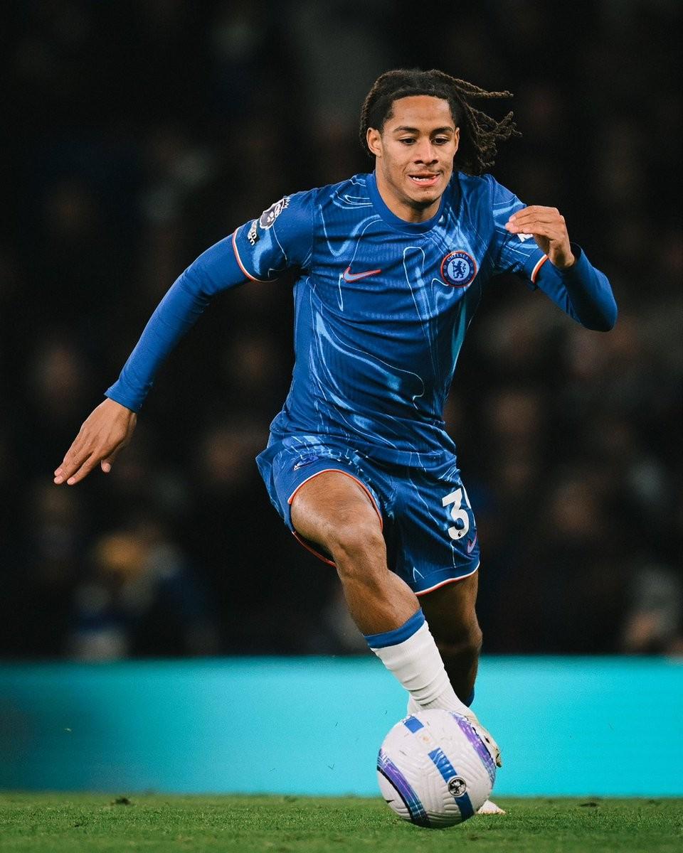 世俱杯2025-切尔西新援获得首秀,展现出色技术实力