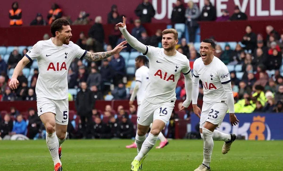 世俱杯冠军-包含热刺官方发布转会消息,曼联球迷玩转猜测的词条