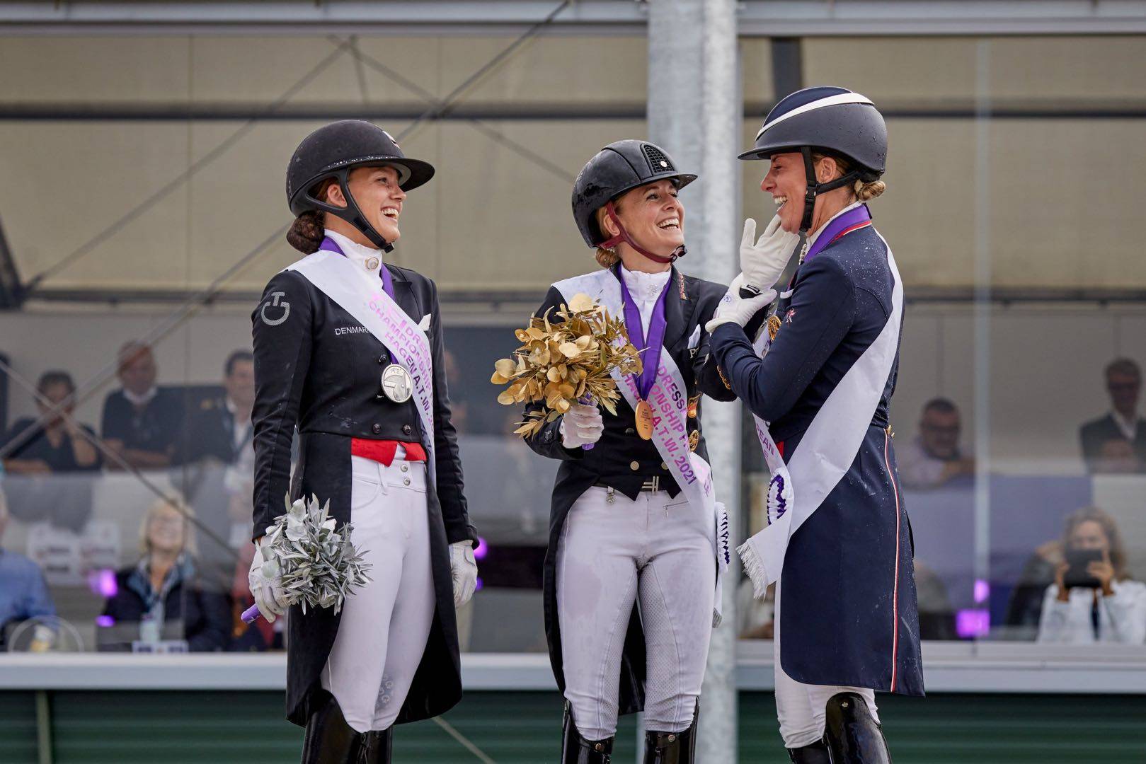 世俱杯-拉脱维亚射箭选手速度惊人,豪取金牌