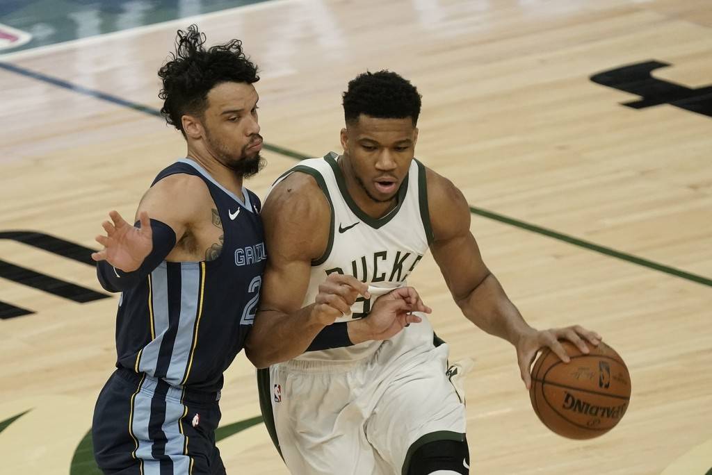 世俱杯改制-公牛击败灰熊,终结两连败!的简单介绍