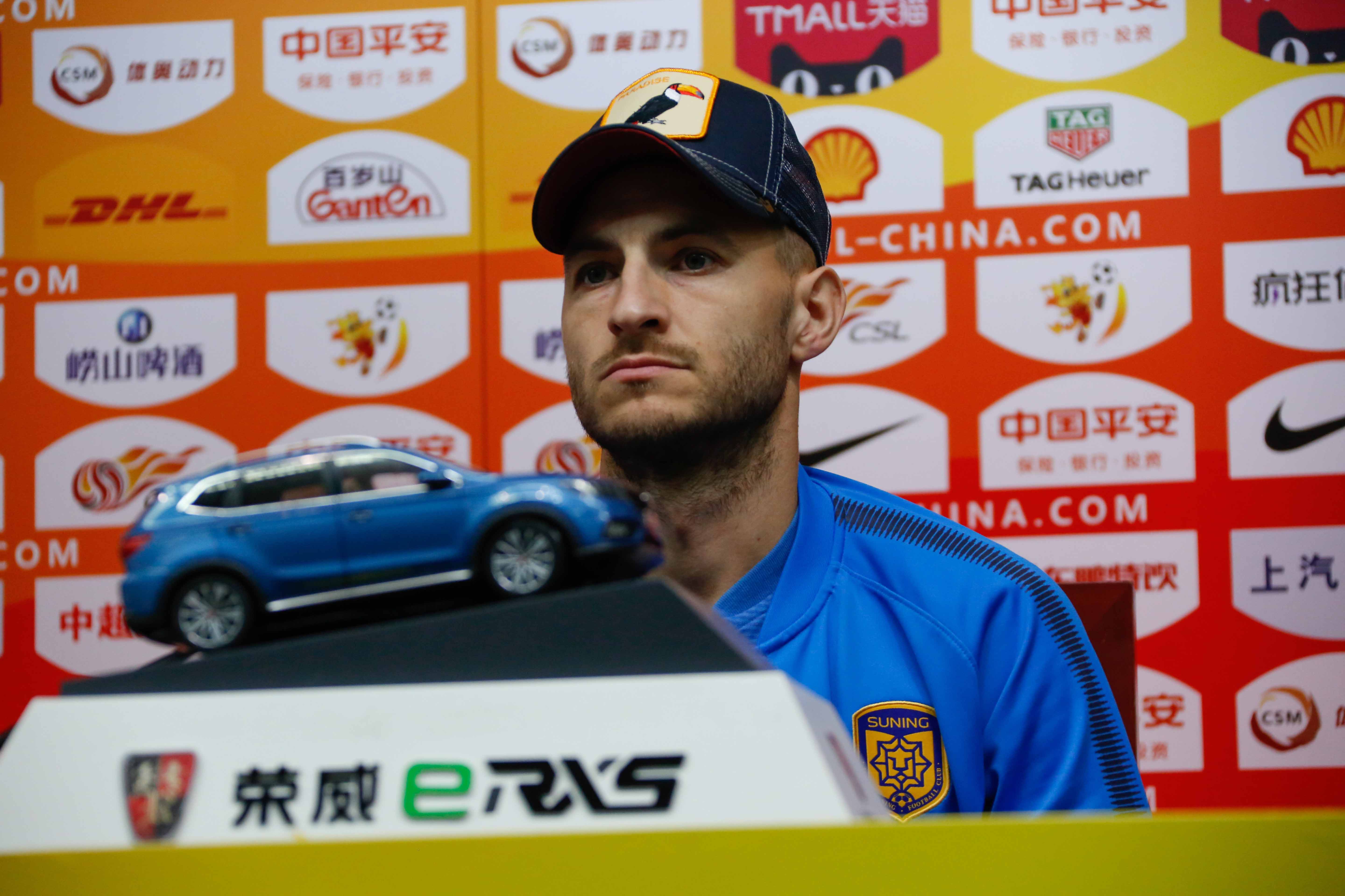 伊拉克队临场发挥出色,赢得关键胜利 伊拉克队临场发挥出色,赢得关键胜利