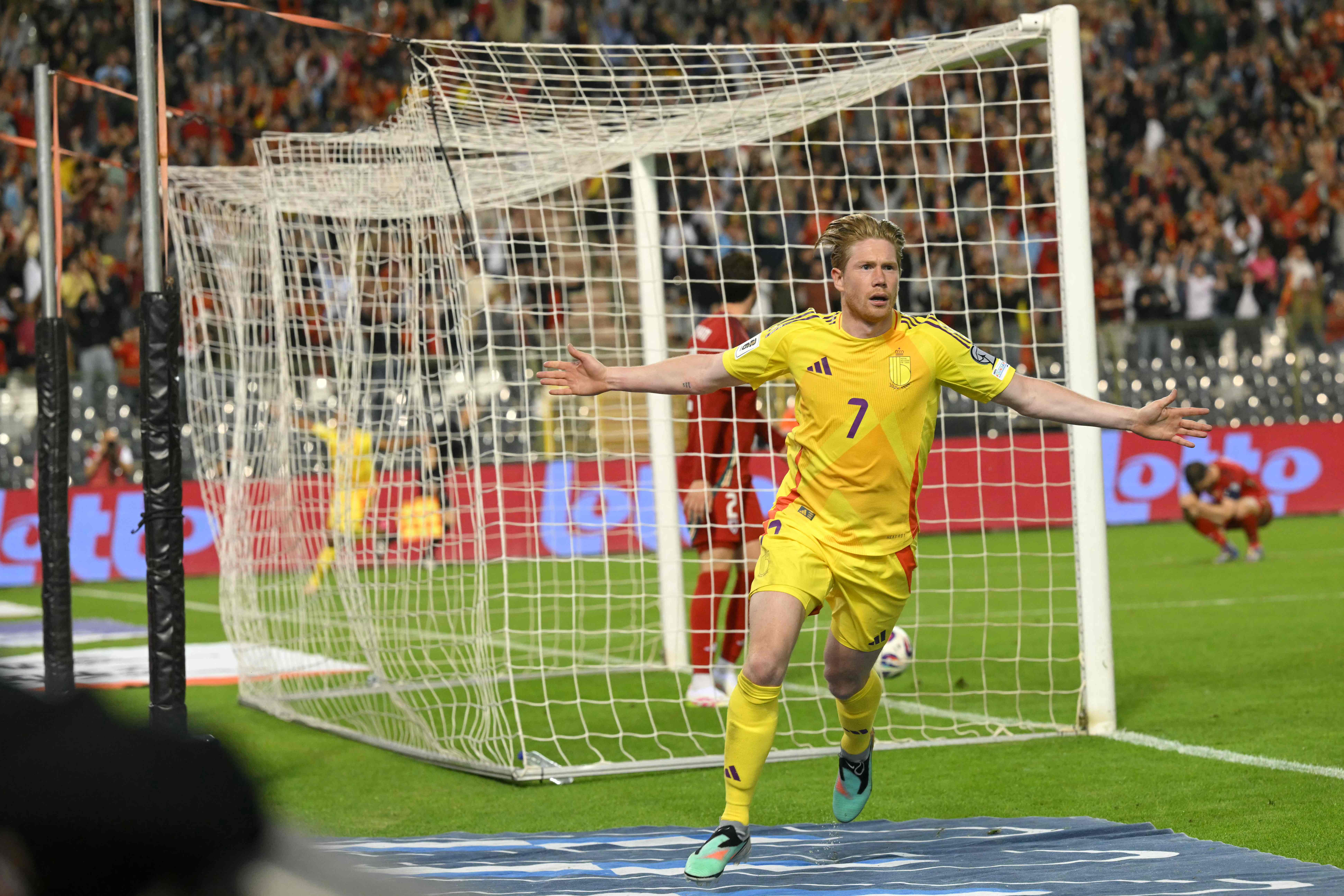 威尔士队马不停蹄，取得晋级机会