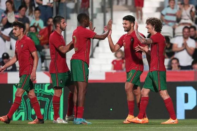 葡萄牙不敌法国,尴尬战局惹人注目 葡萄牙不敌法国,尴尬战局惹人注目