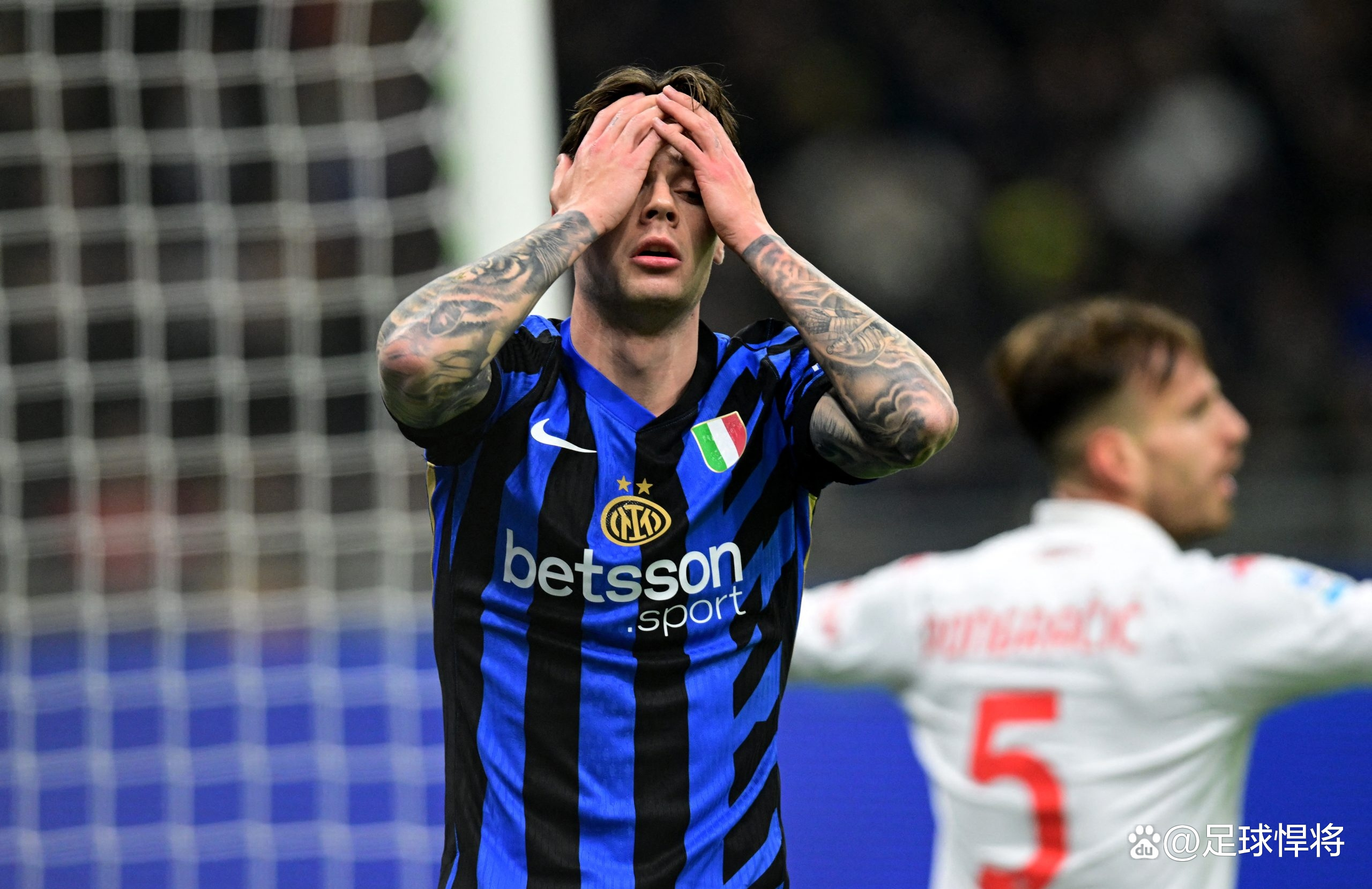 国际米兰大将受伤,休战两周 国际米兰大将受伤,休战两周