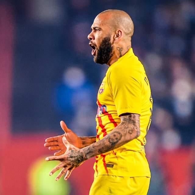 包含格拉纳达客场意甲输球，战绩一蹶不振的词条