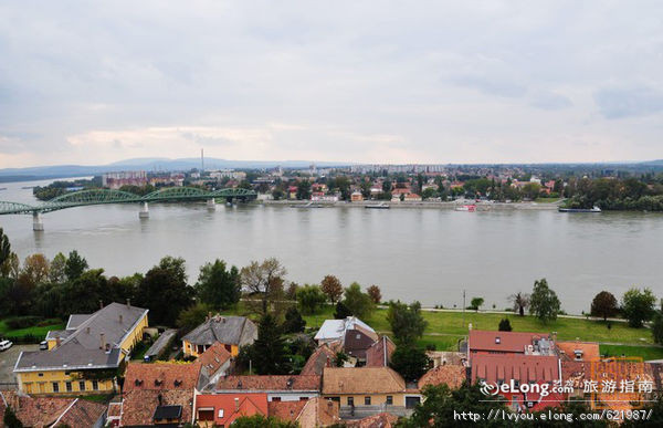 世俱杯改制-捷克客场大胜斯洛伐克,豪取三分