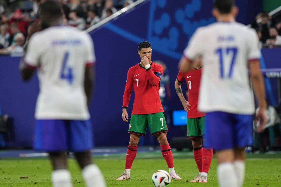 包含葡萄牙成功晋级欧锦赛,国家队雄心勃勃的词条 包含葡萄牙成功晋级欧锦赛,国家队雄心勃勃的词条