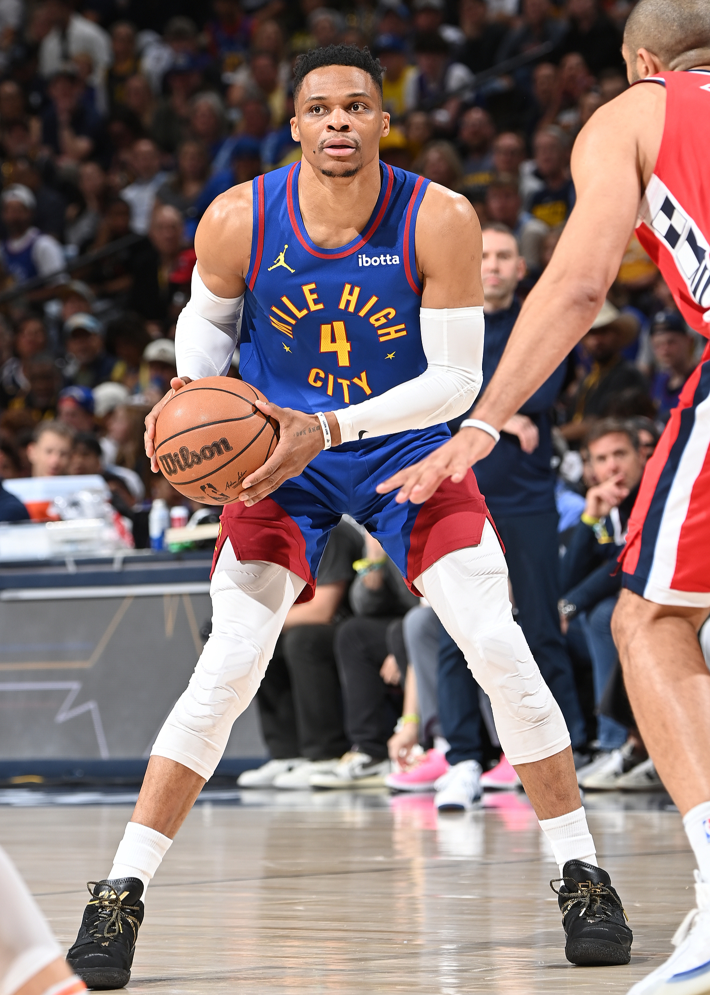 NBA总决赛G7：掘金逆袭勇士夺冠