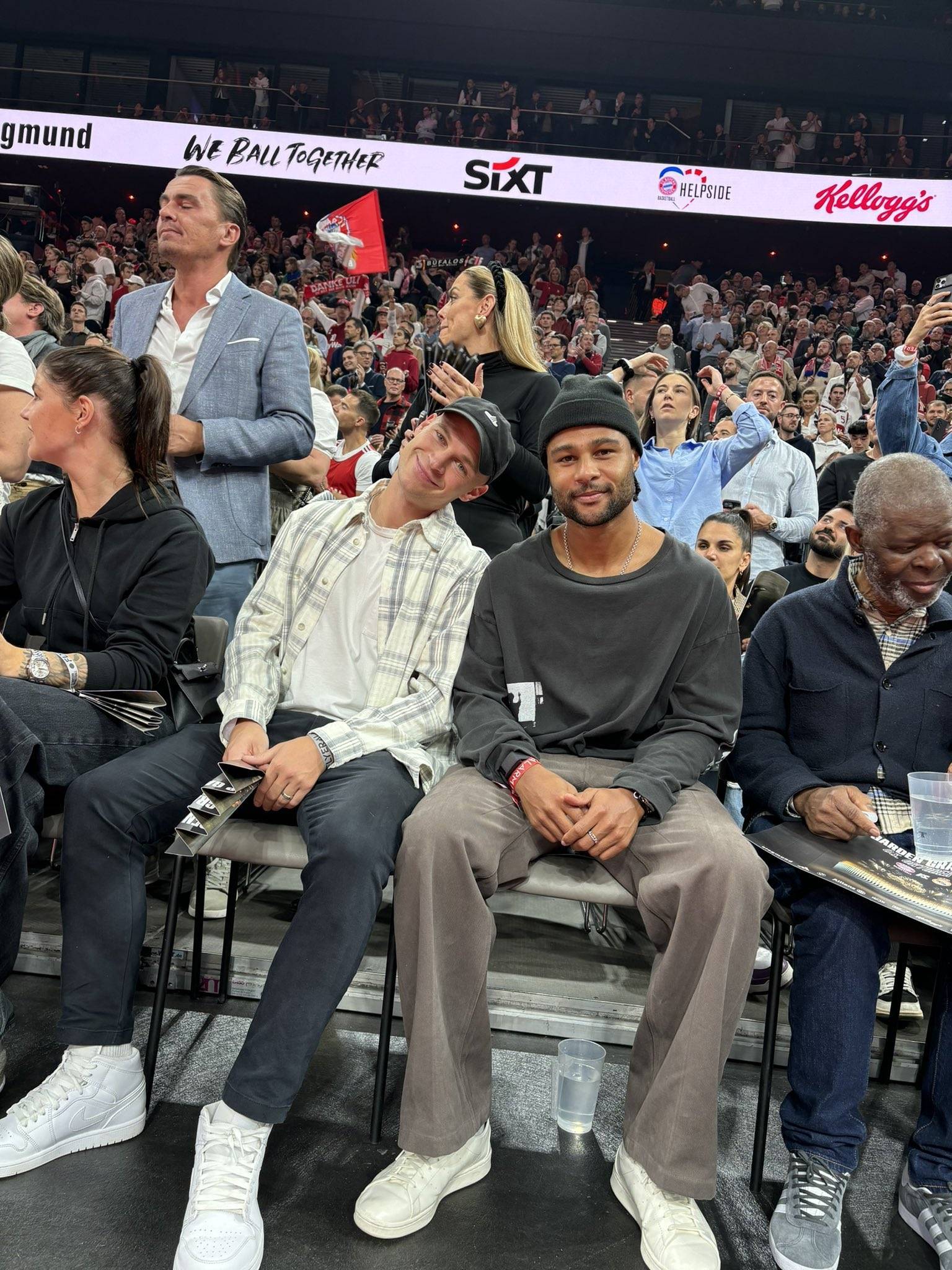 包含欧洲篮球联赛竞争激烈,吸引球迷热烈关注的词条 包含欧洲篮球联赛竞争激烈,吸引球迷热烈关注的词条