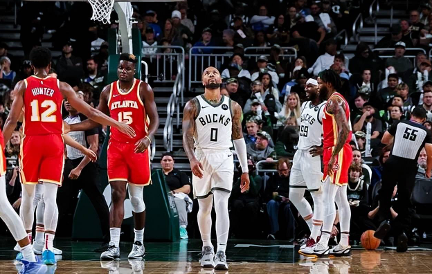 世俱杯官网-包含国王翻盘雷霆,利拉德状态火热的词条