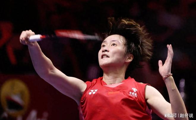 日本队翻盘马来西亚队,陈雨菲高光表现 日本队翻盘马来西亚队,陈雨菲高光表现