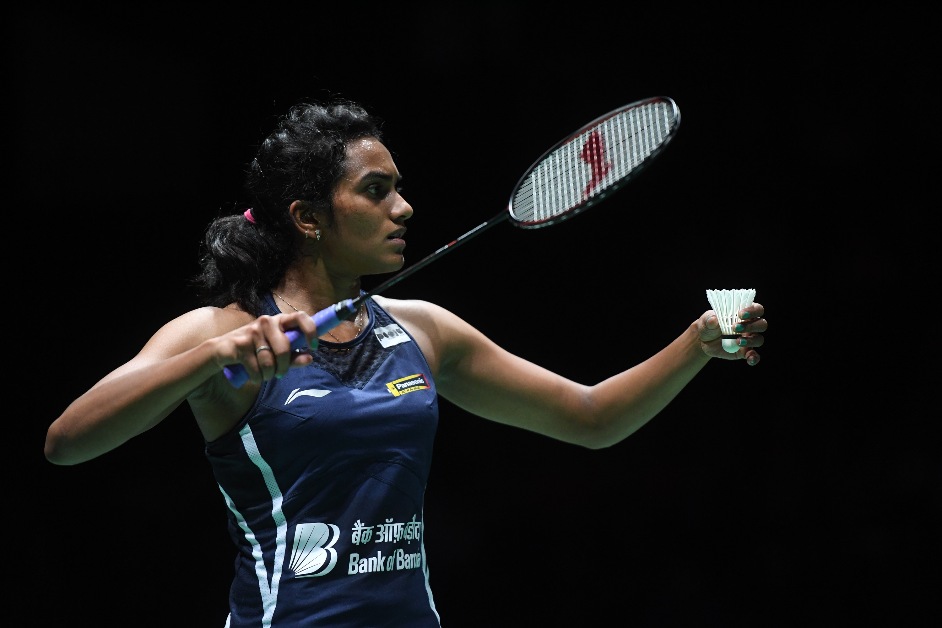 包含法国羽毛球队逆转英格兰羽毛球队，辛杜关键制胜的词条